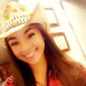 Meet your Posher, Tania